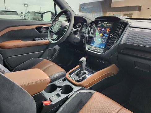 Used 2025 Subaru Forester Touring w/ Popular Package - Touring image 26