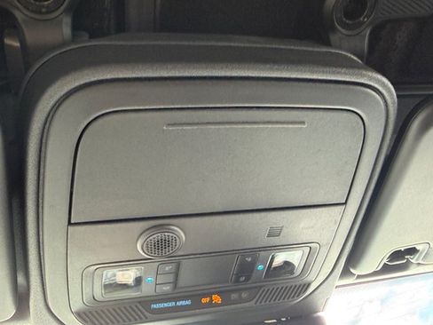 Used 2024 Ford Bronco Outer Banks AWD/4WD image 21