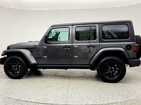 Used 2023 Jeep Wrangler Unlimited Sport AWD/4WD image 8