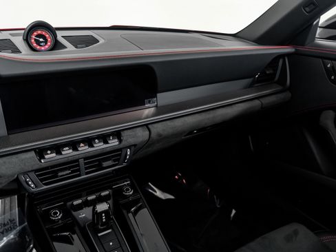 Used 2026 Porsche 911 Targa 4 GTS w/ Premium Package image 35