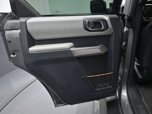 Certified 2021 Ford Bronco Badlands image 8