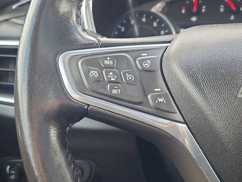 Used 2018 Chevrolet Equinox Premier AWD/4WD image 29