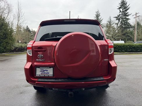 Used 2011 Toyota RAV4 Base 4x4 4dr SUV w/ Base L4 Extra Value Pkg image 8