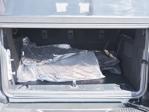 Used 2022 Ford Bronco Badlands image 22