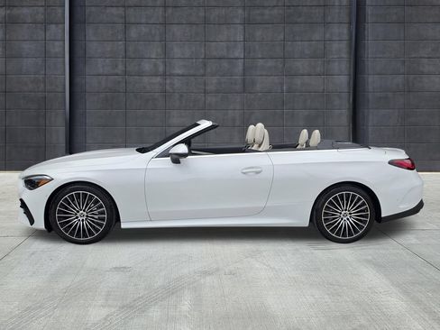 Used 2026 Mercedes-Benz CLE 300 4MATIC Cabriolet image 2