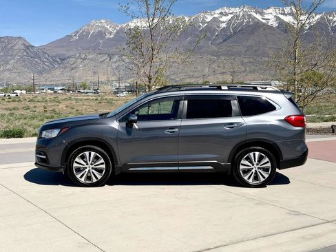 Used 2021 Subaru Ascent Touring w/ Popular Package #2A image 3