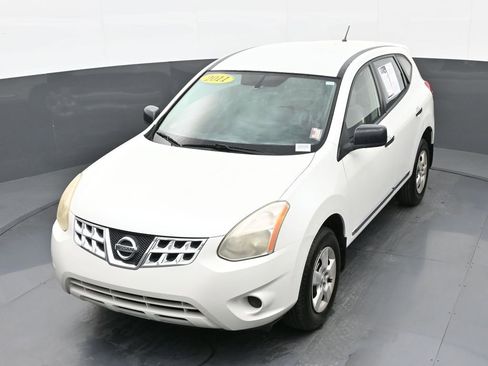 Used 2011 Nissan Rogue S image 48