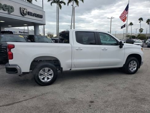 Used 2025 Chevrolet Silverado 1500 LT image 8