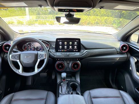 Used 2025 Chevrolet Blazer RS w/ Driver Confidence II Package FWD image 12