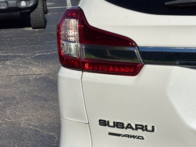 Used 2021 Subaru Ascent Limited w/ Technology Package AWD/4WD image 9