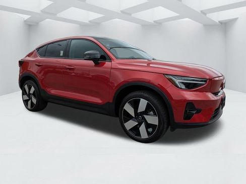 Certified 2023 Volvo C40 P8 Recharge Ultimate AWD/4WD image 2