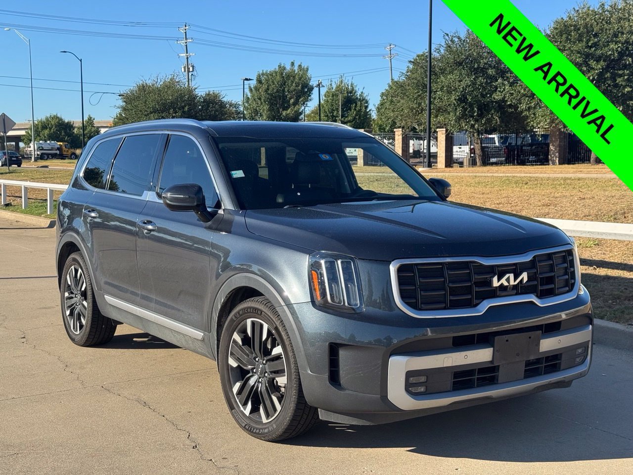 Used 2023 Kia Telluride SX AWD/4WD image 1