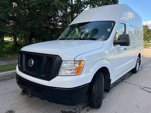 Used 2017 Nissan NV 2500 SV w/ Technology Package image 3