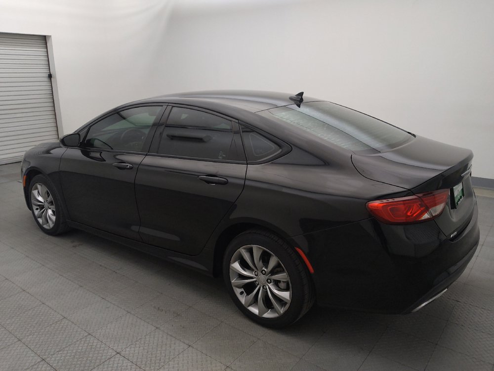 Used 2016 Chrysler 200 S w/ Navigation & Sound Group I AWD/4WD image 3