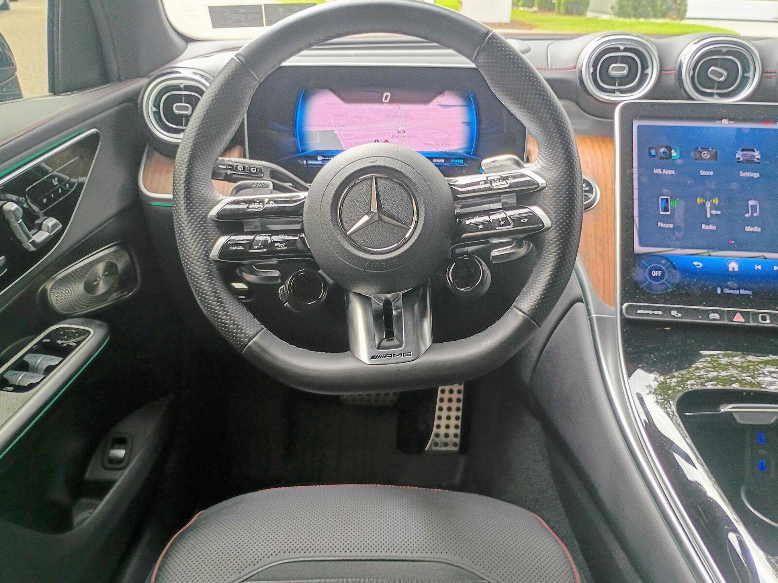 Used 2024 Mercedes-Benz GLC 43 AMG 4MATIC image 5
