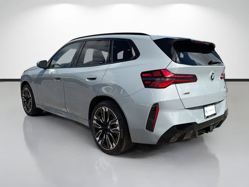 Used 2025 BMW X3 xDrive30i w/ Premium Package image 5
