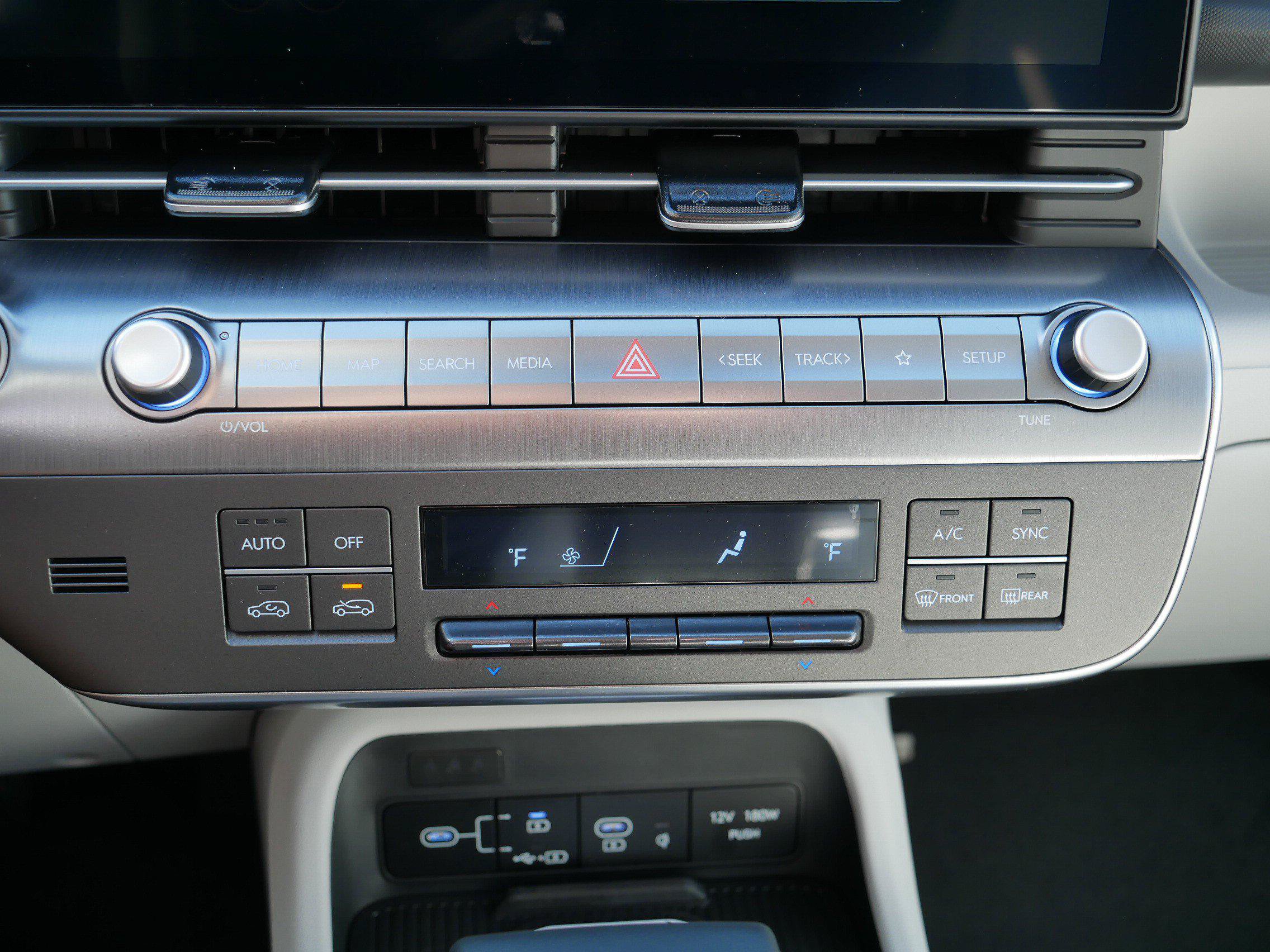 New 2027 Hyundai Kona SEL Sport AWD/4WD image 11