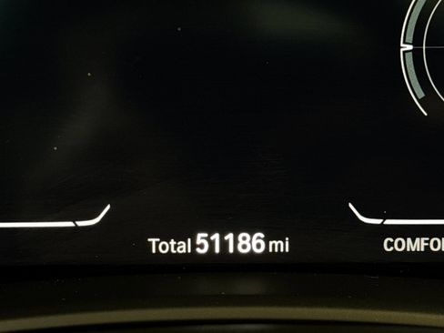 Used 2023 BMW X5 sDrive40i w/ M Sport Package RWD image 37