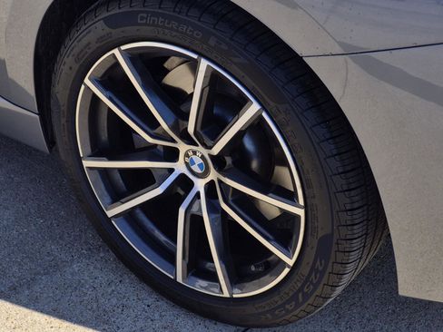 Used 2025 BMW 230i xDrive Coupe w/ Convenience Package image 7