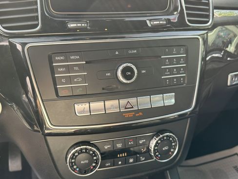 Used 2018 Mercedes-Benz GLE 350 4MATIC w/ Premium 1 Package image 35