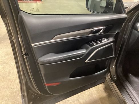 Used 2022 Kia Telluride EX w/ EX Premium Package FWD image 7