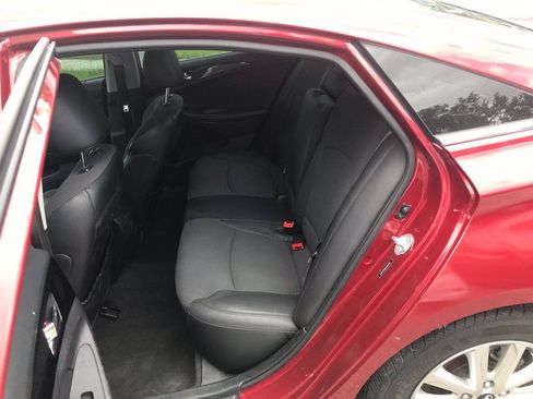 Used 2014 Hyundai Sonata SE FWD image 10