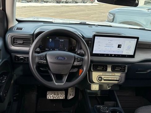 Certified 2025 Ford Maverick XL w/ Equipment Group 101A image 5