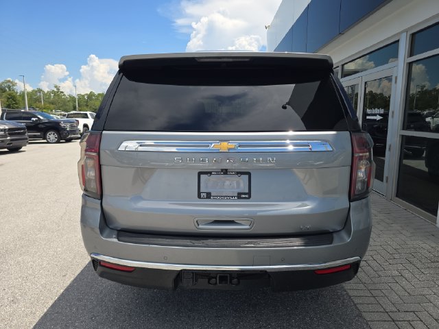 Certified 2024 Chevrolet Suburban LT AWD/4WD image 8