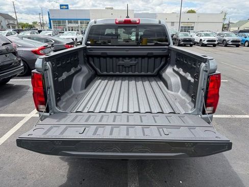 New 2026 Chevrolet Colorado Trail Boss AWD/4WD image 7