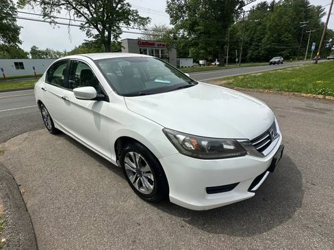 Used 2014 Honda Accord LX image 2