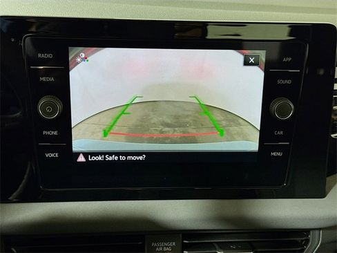 New 2025 Volkswagen Jetta SE image 8