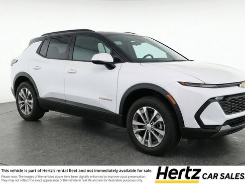 Used 2025 Chevrolet Equinox LT FWD image 1