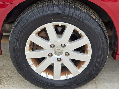 Used 2012 Chrysler Town & Country Touring-L w/ Entertainment Group #2 image 29