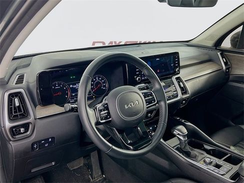 Used 2023 Kia Sorento X-Line EX image 36