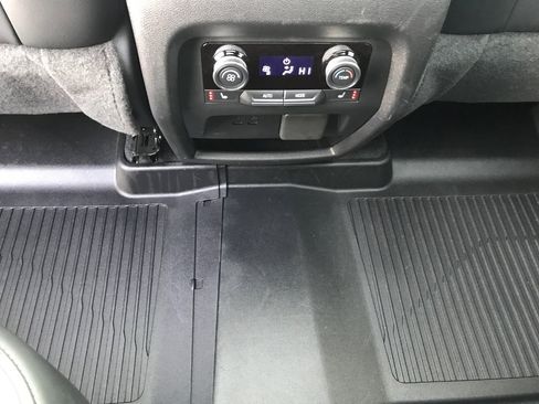 Certified 2025 Buick Enclave Avenir w/ Super Cruise Package image 36