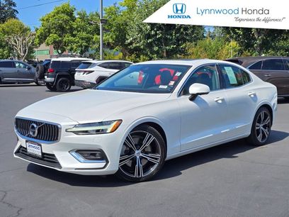 Used 2020 Volvo S60 T6 Inscription w/ Protection Package Premier