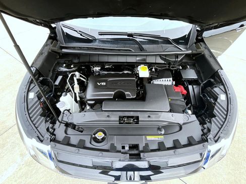 Used 2023 Nissan Pathfinder SL image 26