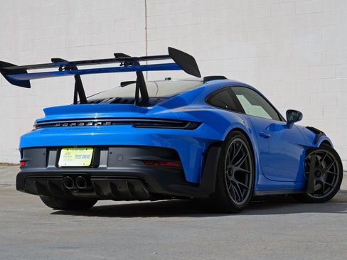 Used 2023 Porsche 911 GT3 RS w/ Weissach Package RWD image 55