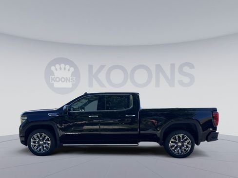New 2026 GMC Sierra 1500 Denali w/ Denali Reserve Package AWD/4WD image 2