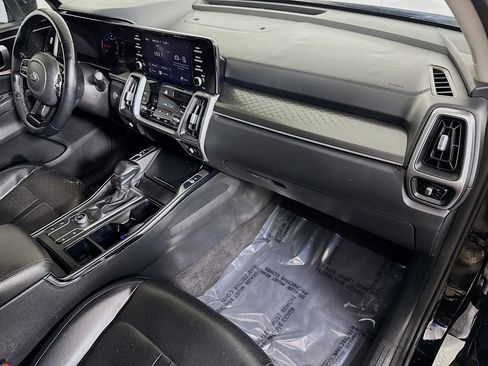 Used 2021 Kia Sorento S w/ Panoramic Sunroof Package image 30