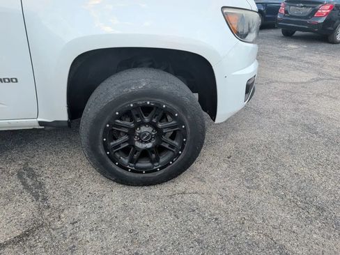 Used 2015 Chevrolet Colorado W/T RWD image 16
