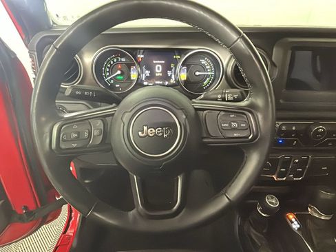 Used 2023 Jeep Wrangler Unlimited w/ Cold Weather Group AWD/4WD image 16
