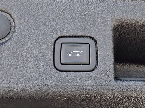 Used 2024 Chevrolet Equinox LT AWD/4WD image 31