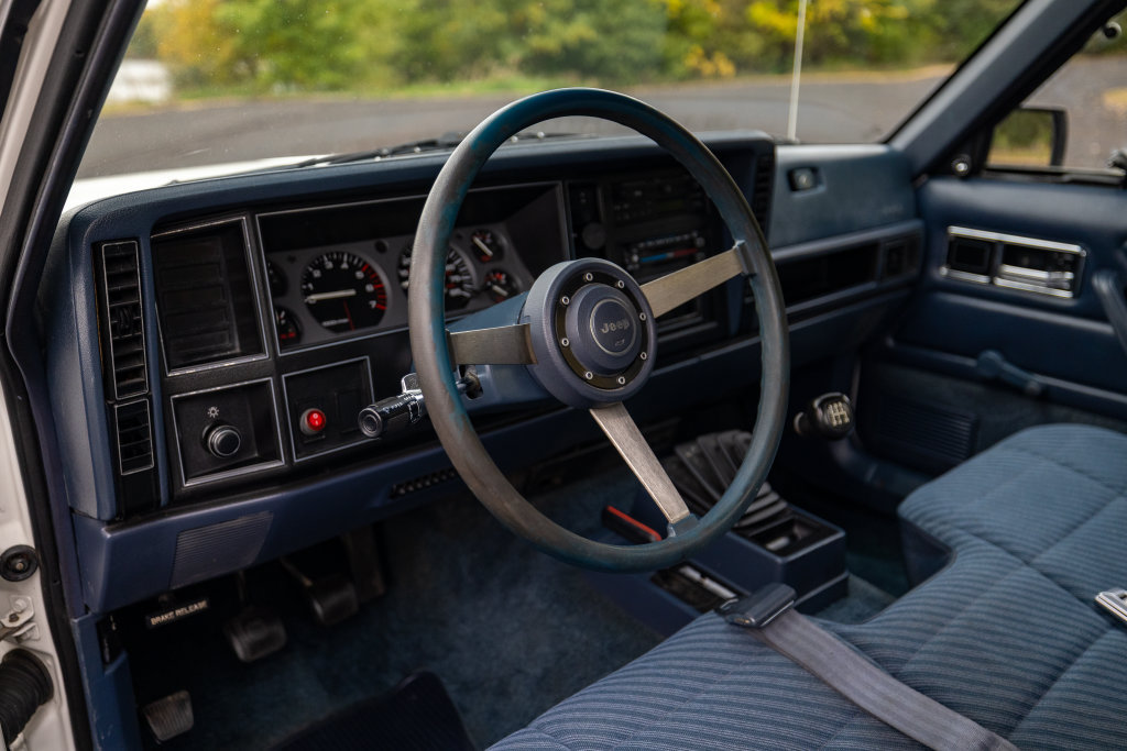 Used 1988 Jeep Comanche Pioneer AWD/4WD image 76