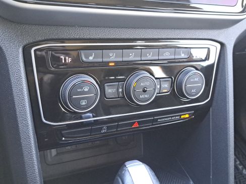 Certified 2023 Volkswagen Atlas SEL image 22