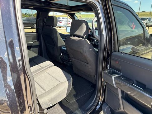 Used 2022 Ford F150 XLT w/ Equipment Group 302A High RWD image 12