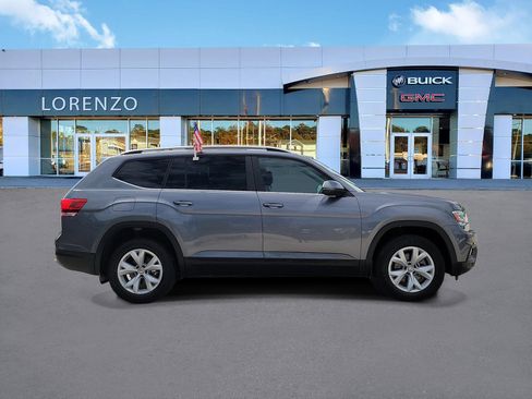Used 2019 Volkswagen Atlas SE w/ Towing Package FWD image 4