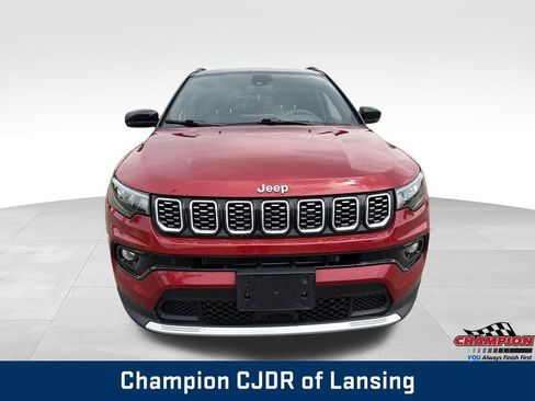Used 2025 Jeep Compass Limited AWD/4WD image 10