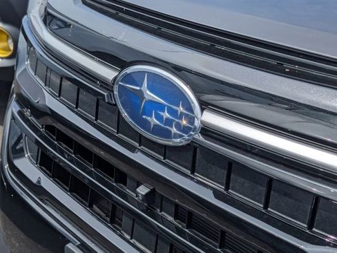 Used 2025 Subaru Forester Touring AWD/4WD image 8