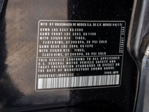 Used 2018 Volkswagen Tiguan SEL Premium image 36